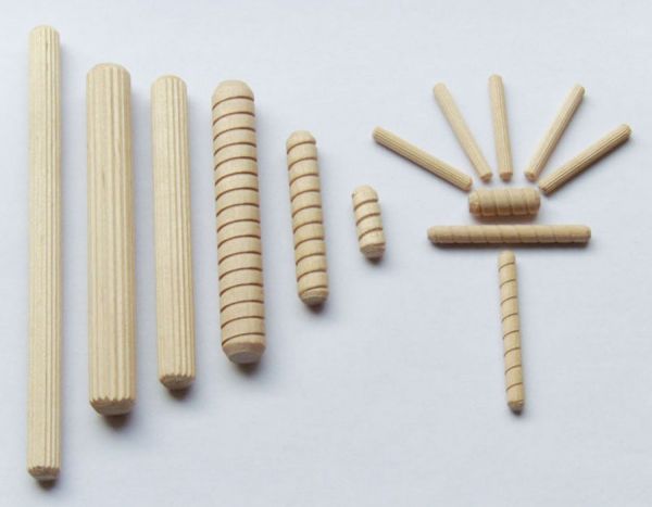 wooden-dowel