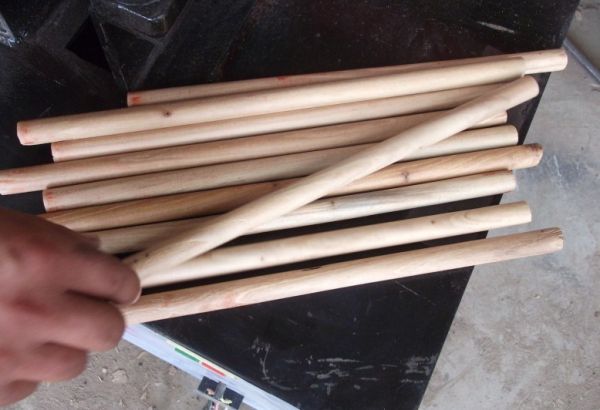 wood-round-rod