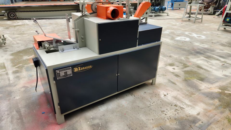 Toothpick sharpening machine