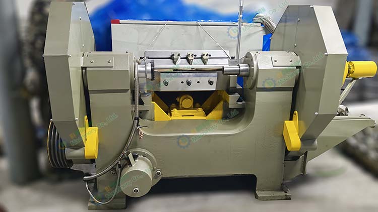 yogurt spoon rotary cutting machine