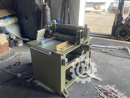 ice-spoon-carved-cutting-machine