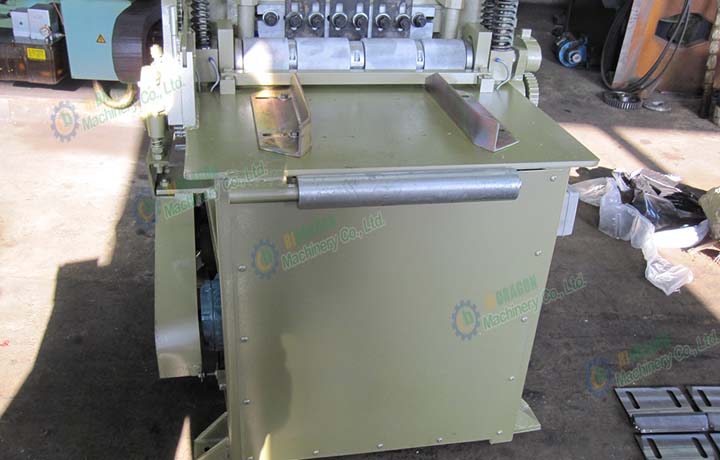 Tri-Carved Laser Cutting Machine