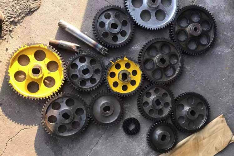 wood veneer peeling machine